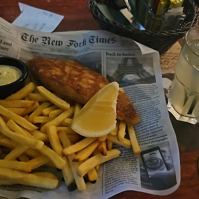 Scholars Lounge Irish Pub thumb 7